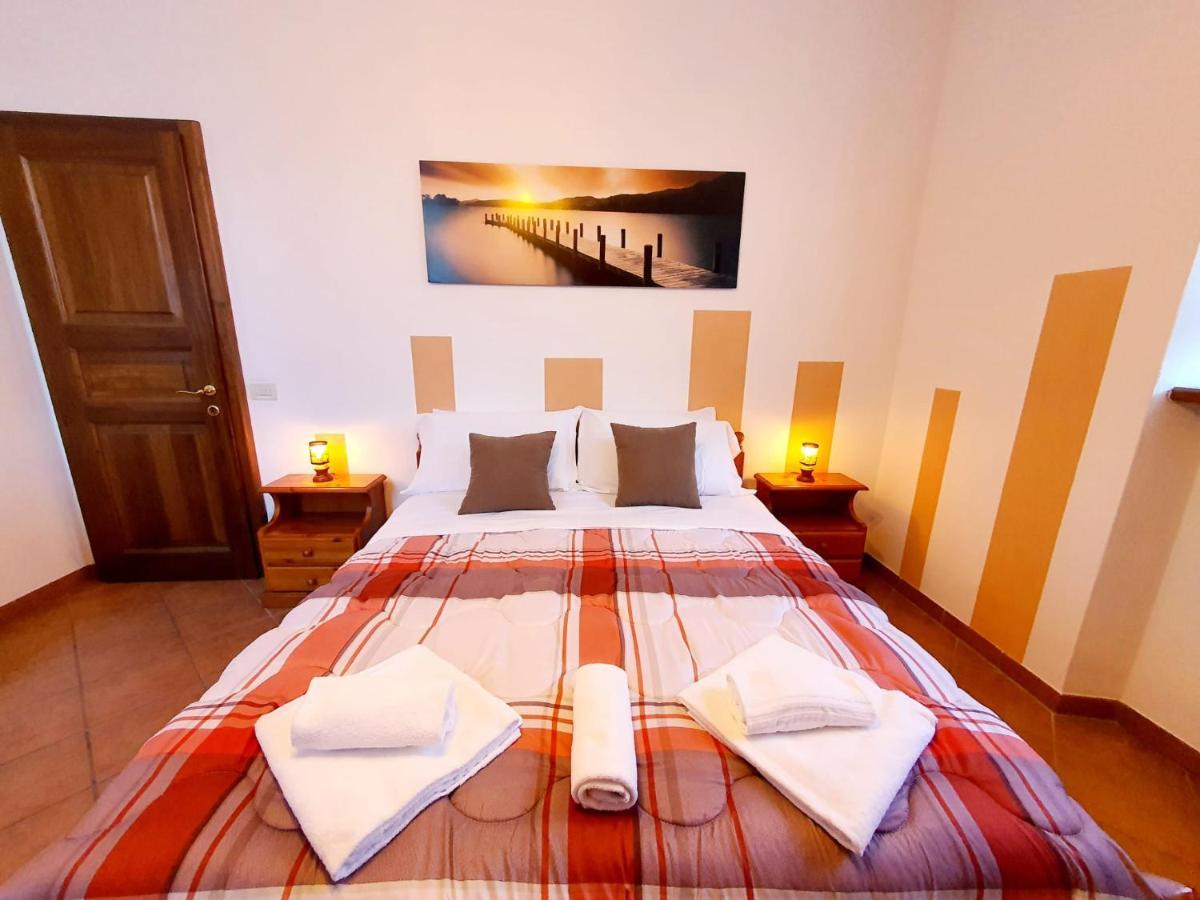 Rosso Apartment กันโนบีโอ ภายนอก รูปภาพ